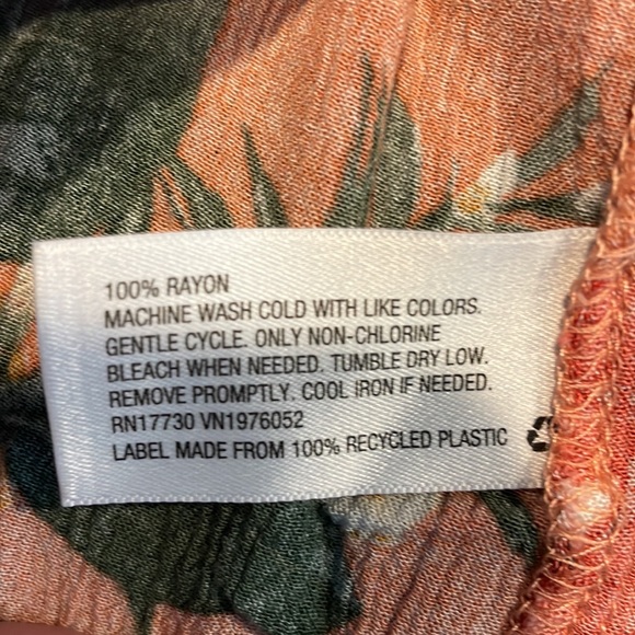 Xhilarations dress. - Picture 7 of 7